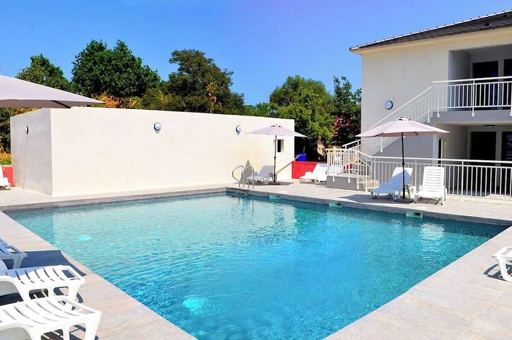 Appartamento intero, Bungalow sul mare con spiaggia attrezzata in Santa Lucia di Moriani, Corte e dintorni