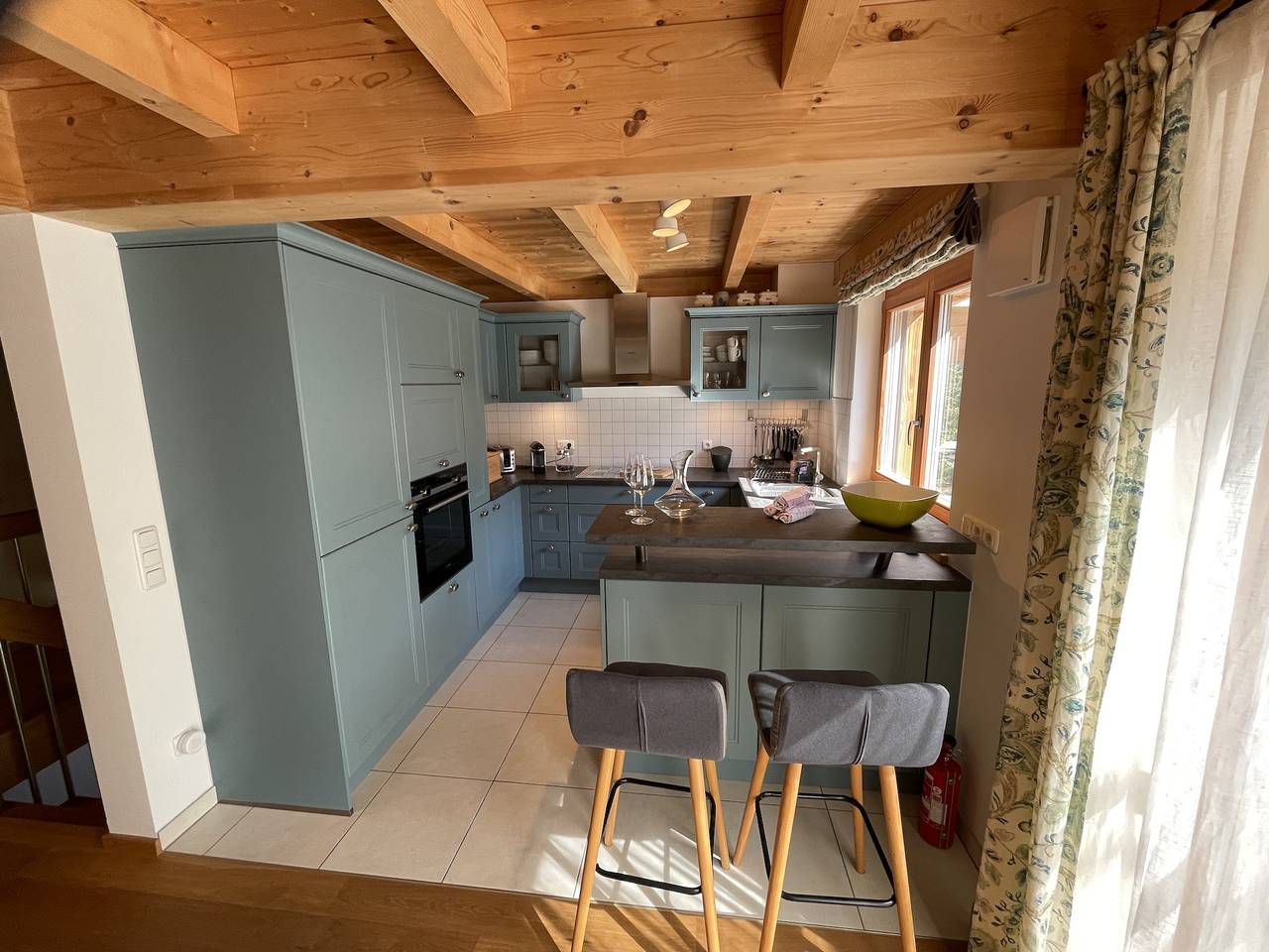 Haus Kleeblatt im Chiemgau - Ferienhaus Kleeblatt 175qm mit Balkon und Terrasse in Siegsdorf, Bayerische Alpen