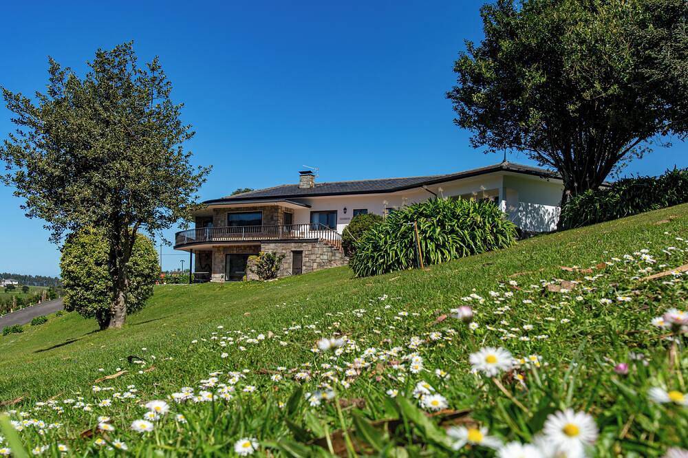 Family chalet to disconnect and rest in the heart of Cudillero in Cudillero, Costa Verde (Spain)