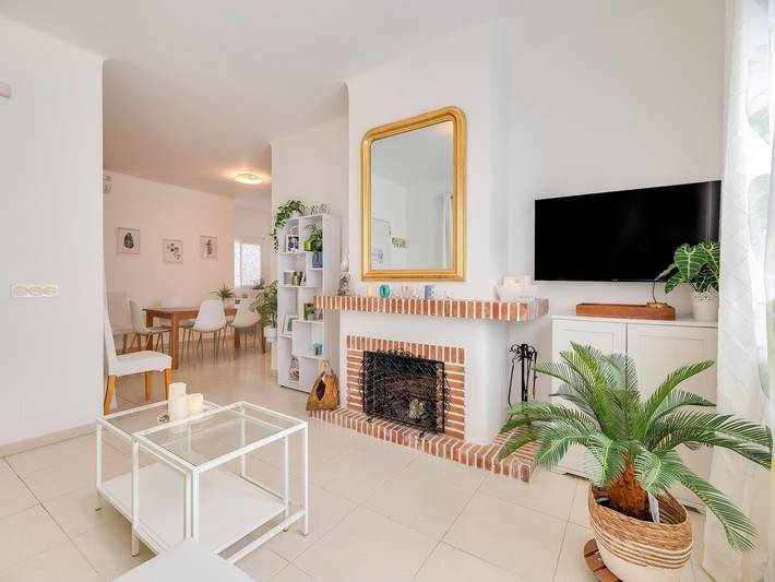 Maison de vacances pour 6 personnes avec piscine in La Carihuela, Torremolinos
