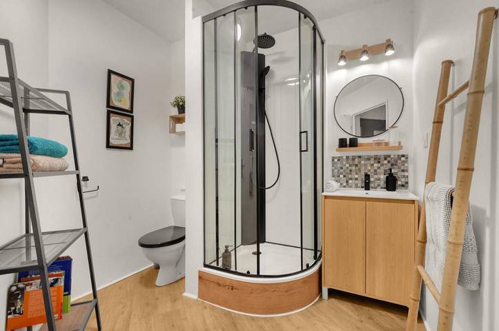 Gîte pour 4 personnes, avec terrasse ainsi que vue et jardin à Blagnac - 3