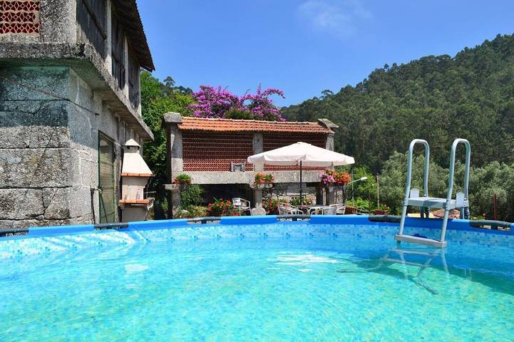 Location de vacances pour 6 personnes, avec Jardin dans Amares