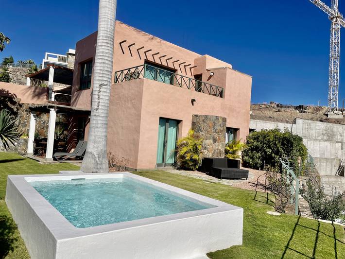 Casa rural para 4 personas, con Balcón y Terraza además de Jardín y Vistas en Salobre