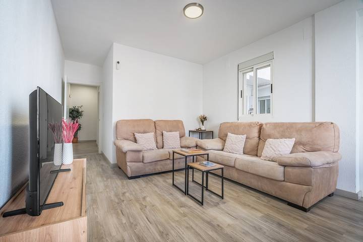 Entire apartment, Apartment 'Bright  in Maracena' with Private Terrace, Wi-Fi and Air Conditioning in Maracena, Granada Province