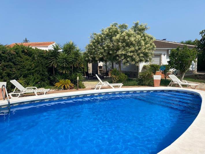 Casa rural para 6 personas, con vistas al lago además de jardín y piscina, Se admiten mascotas en Torrevieja - 2