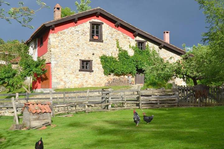 Casa rural para 4 personas, con jardín y vistas en Onís - 4