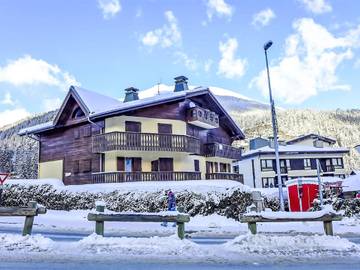 Gîte pour 4 personnes, avec balcon à Les Houches