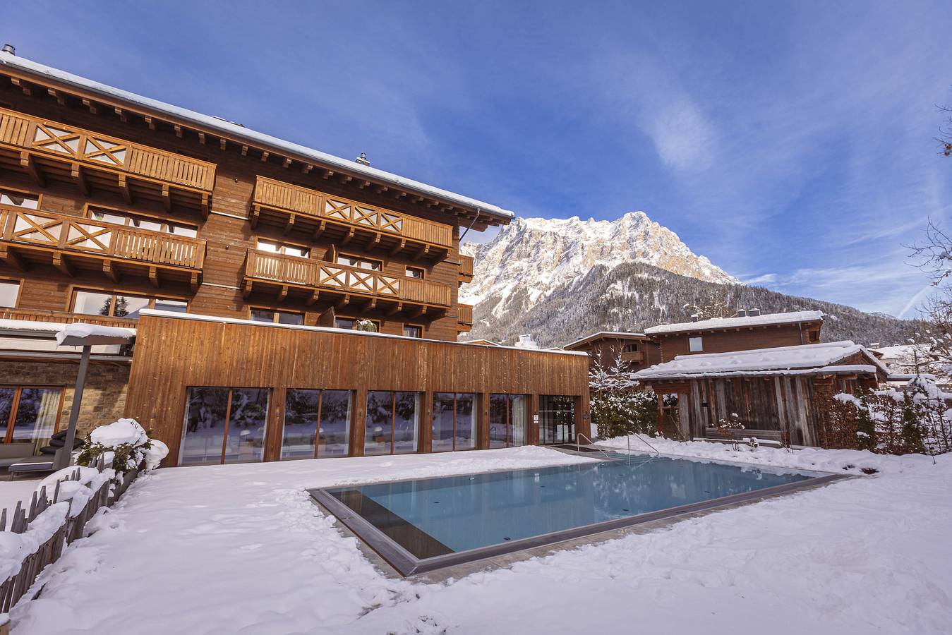 Ganze Wohnung, Premium Ferienwohnung Family mit 3 Schlafzimmern & Garten in Ehrwald, Ammergauer Alpen (Österreich)