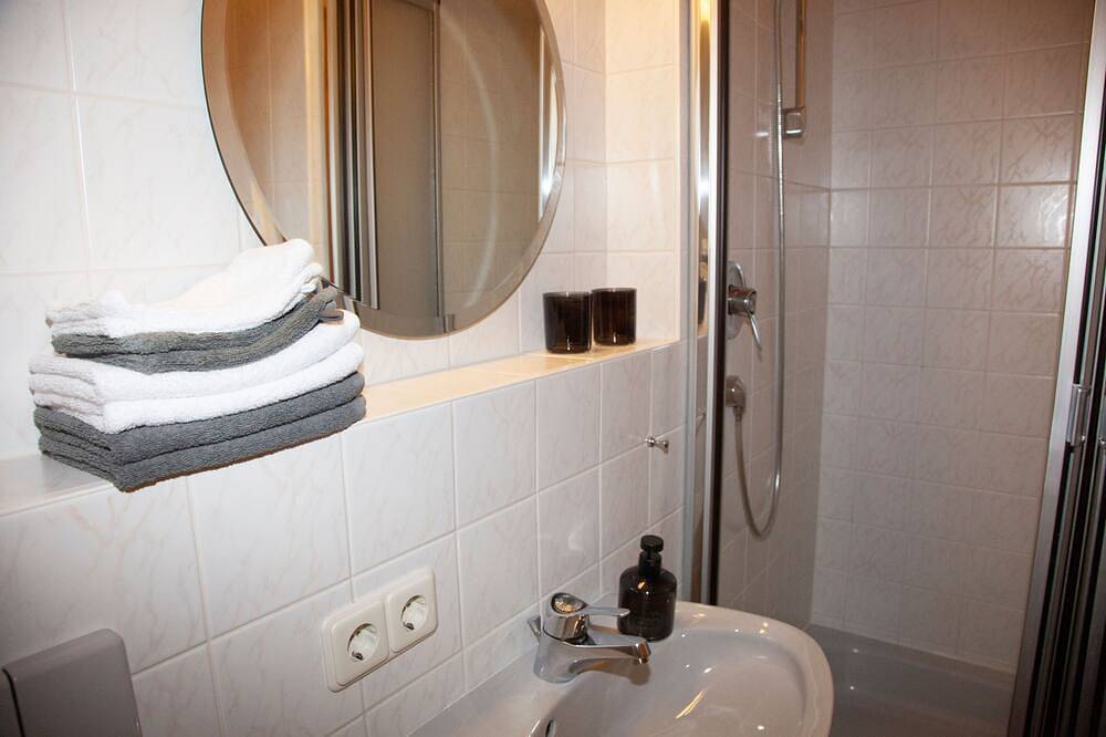 Entire apartment, Ferienwohnung Zirbenchalet in Kreuth, Bavarian Alps