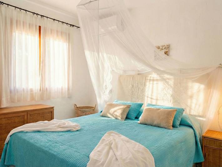 Gîte pour 2 personnes, avec terrasse ainsi que vue et jardin, animaux acceptés à Porto Rotondo - 3