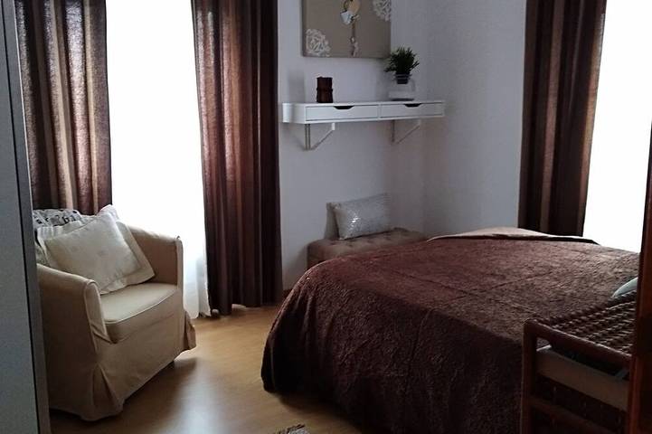 Casa de campo para 12 pessoas, com jardim em Tomar