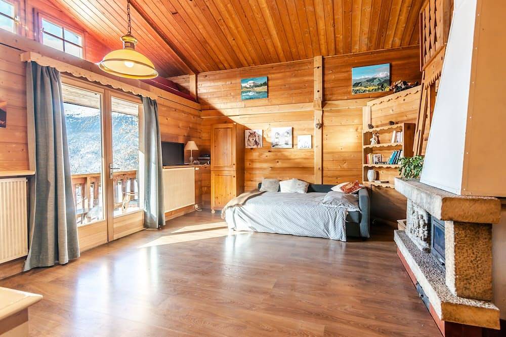 Promo 20% del 24 al 31/08 chalet con jacuzzi ubicado a 3 kms de la Clusaz in Saint-Jean-de-Sixt, Región de Annecy
