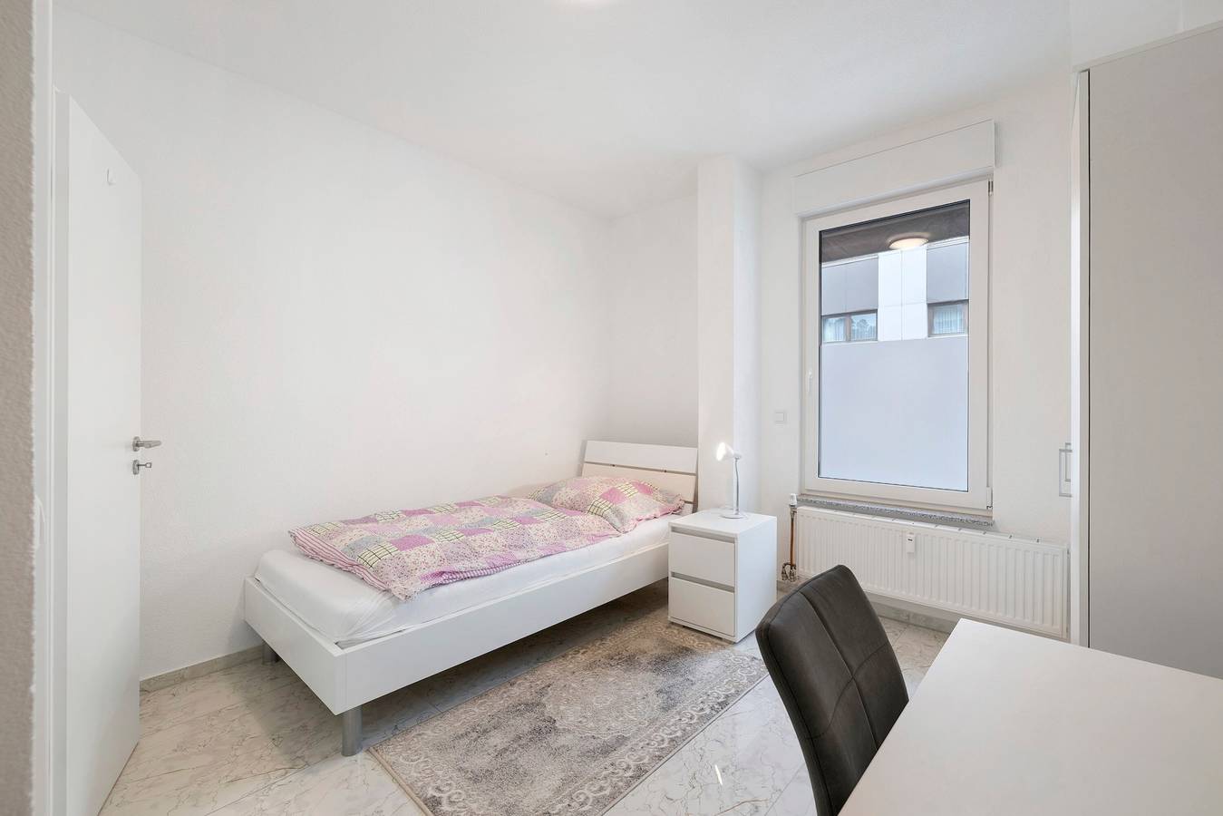Zimmer '5' mit gemeinsamer Terrasse und Wlan in Tailfingen, Albstadt