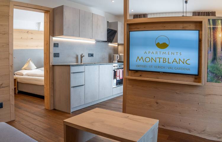 Appartamento intero, Nuovi appartamenti "Seceda - Montblanc" con Wi-Fi, terrazza e giardino in Ortisei, Dolomiti Superski