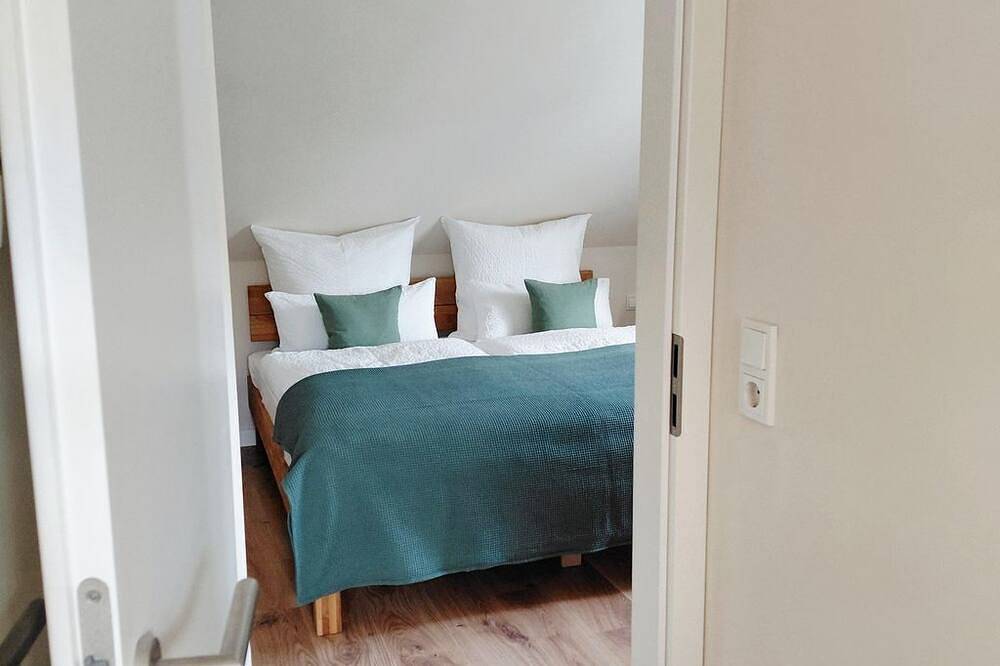 Ganze Wohnung, Ferienhaus Froschkönig - Ferienhaus in Ruhe & Natur im Wildenburg in Friesenhagen, Altenkirchen & Umgebung