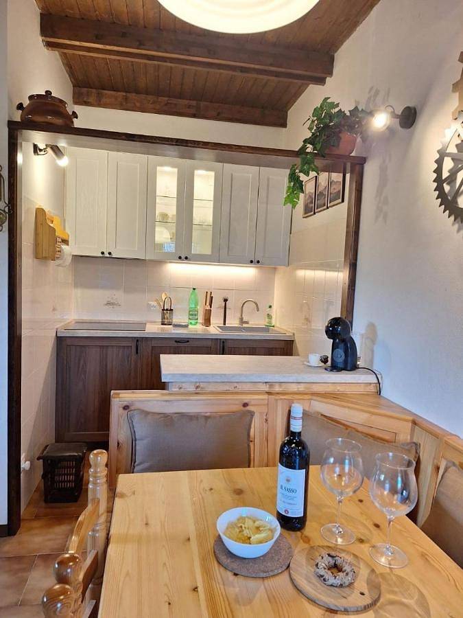 Gîte pour 2 personnes, avec vue et balcon à Pievepelago - 3