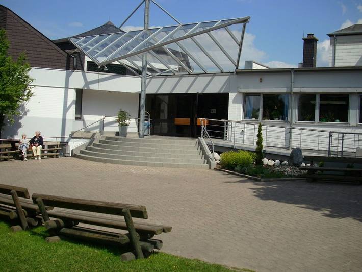 Ferien- und Bildungszentrum Heinrich-Lübke-Haus - Doppelzimmer mit Dusche und Wc in Günne, Möhnesee