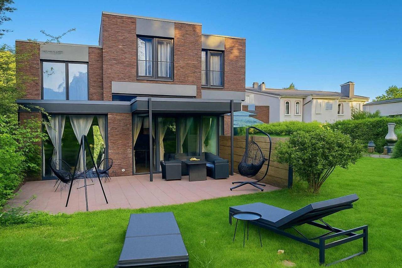 Ganze Ferienwohnung, Zimmer im besonderem Haus "Eriksson" - Fjordstay in Holtenau, Kiel