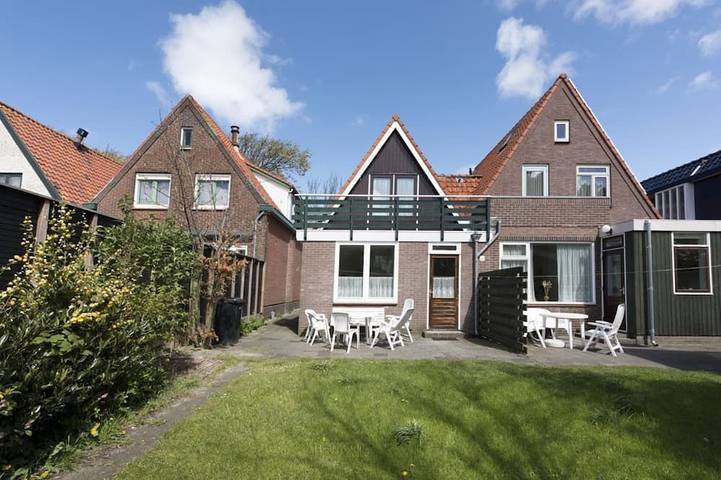 Ferienhaus für 6 Personen, mit Garten