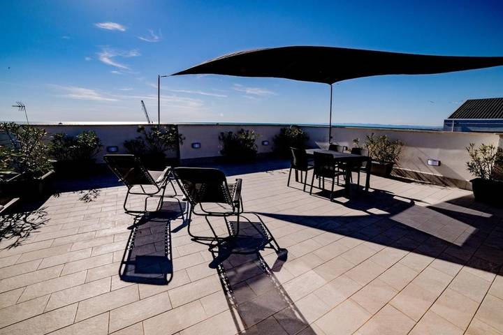 Apartamento de vacaciones para 3 personas, con terraza y vistas - 1
