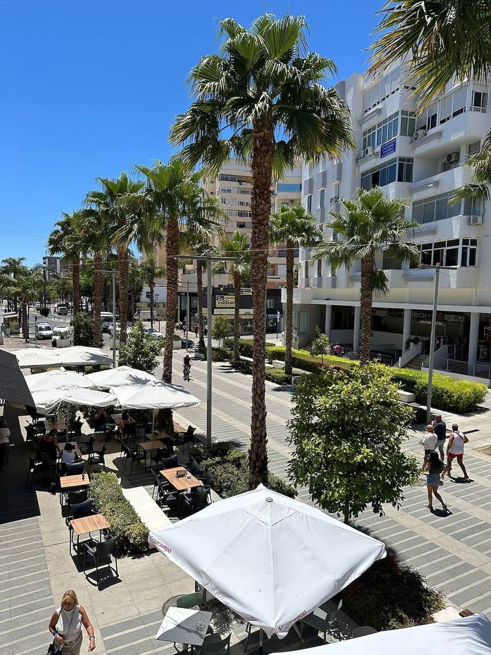Ganze Wohnung, Ferienwohnung 'Zimmer 1' mit WLAN und Klimaanlage in Torremolinos Zentrum, Torremolinos
