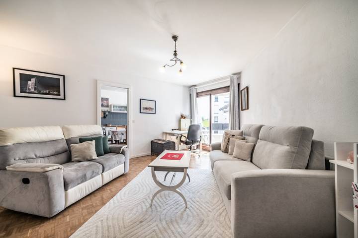 Location de vacances pour 6 personnes, avec Balcon dans Lac Léman (France)
