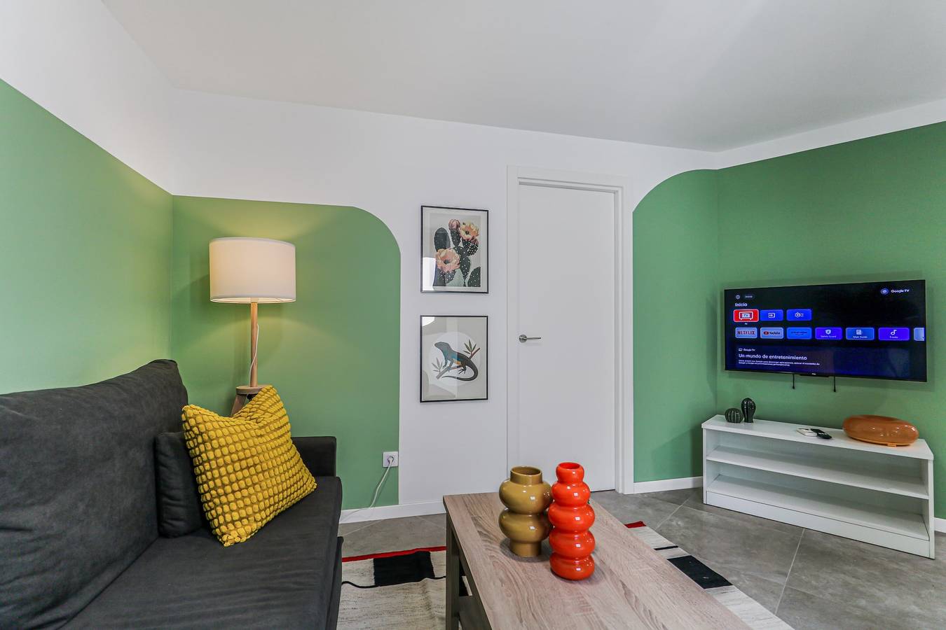 Apartamento entero, Apartamento de vacaciones para 5 personas con terraza in Vecindario, Santa Lucía de Tirajana
