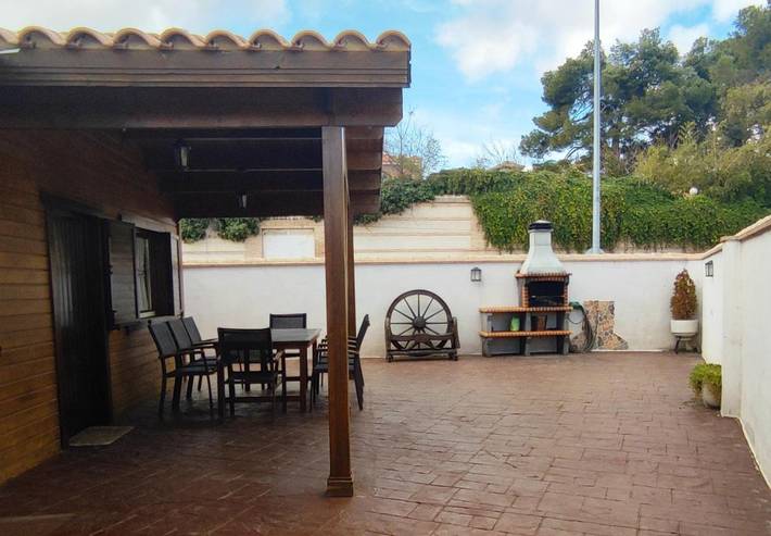 Casa de vacaciones para 2 personas, con piscina además de jardín y vistas, Se admiten mascotas en Provincia de Toledo - 2