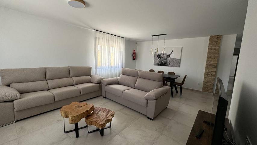 Casa rural para 10 personas, con vistas y jardín, Se admiten mascotas en Provincia de Cuenca