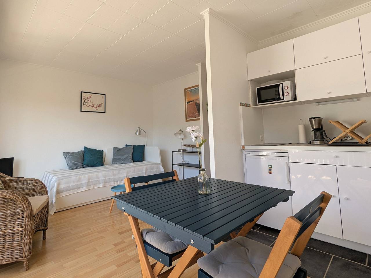 Entire studio, Arcachon - Bright studio with balcony and Wifi, near the beach in Arcachon, Arcachon region