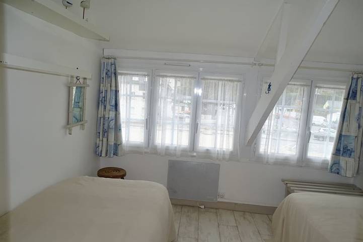 Location de vacances pour 4 personnes, avec terrasse et jardin dans Plage de Bréhec - 2