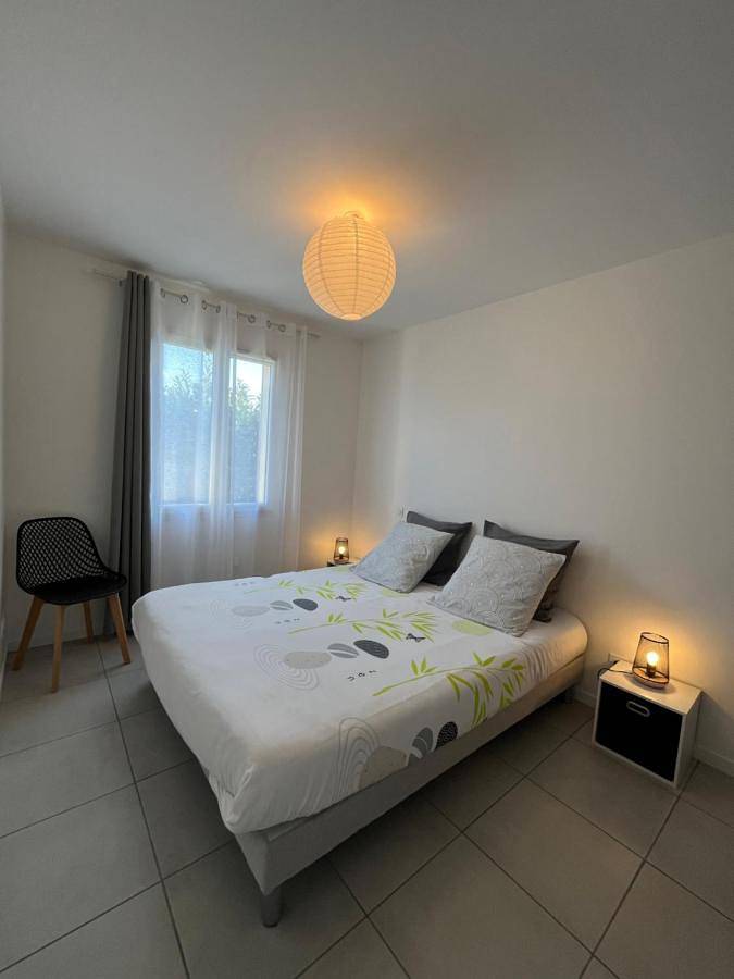 Location de vacances pour 9 personnes, avec vue et jardin à Vendeuvre-du-Poitou - 3