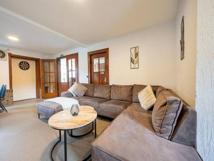 Ferienhaus für 42 Personen, mit Sauna und Garten sowie Terrasse, mit Haustier im Nationalpark Eifel - 2