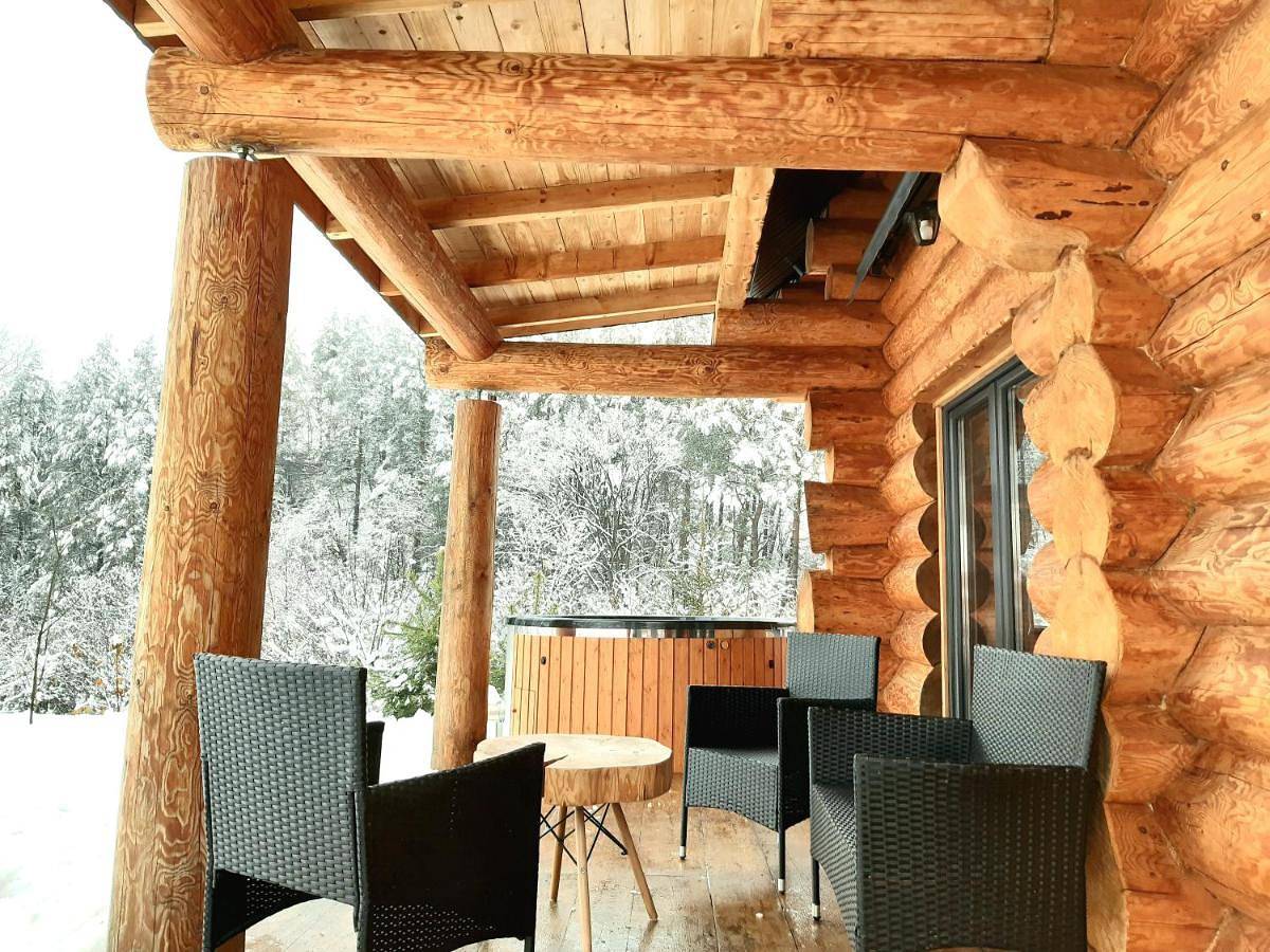 Na Wzgórzu Domki z Bali -Jacuzzi, Balia, Spa in Karpaty (Polska)