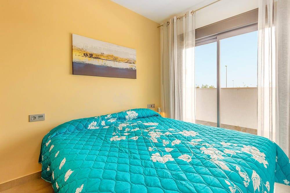 Entire apartment, Beach front apartment in Pilar de la Horadada, Costa Blanca