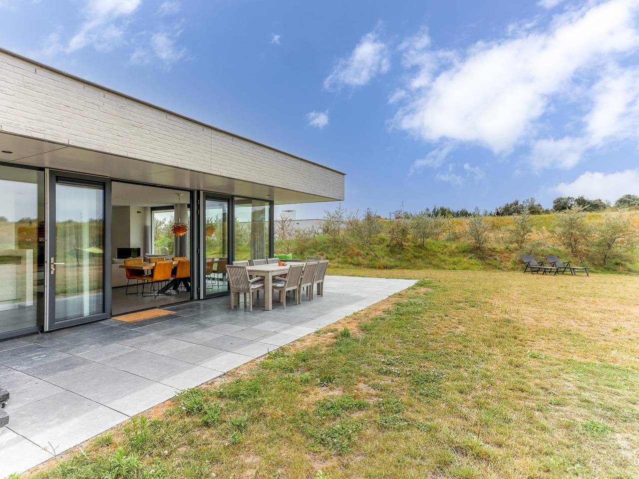 Luxe Villa bij Strand Groote Duynen in De Banjaard, Kamperland