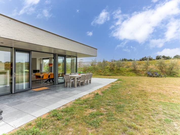 Villa voor 8 personen, met tuin en terras in Kamperland