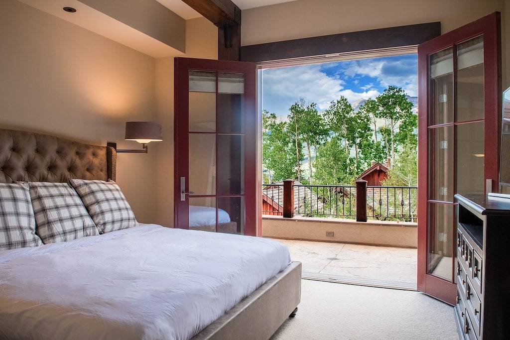 Ganze Wohnung, Luxuriöse Wohnung - Ski In / Ski Out Access - In der Nähe der Gondel - Majestic Views in Mountain Village, Telluride Ski Resort