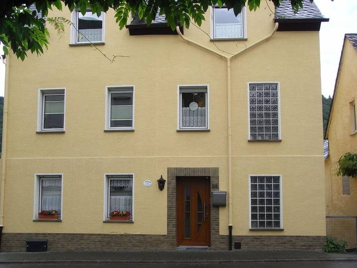 Ferienhaus für 2 Personen, mit Balkon und Terrasse sowie Garten in Enkirch - 2