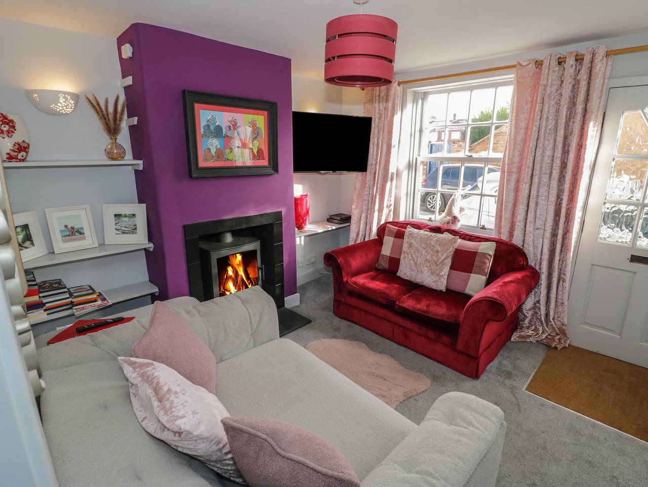 Cherry Blossom Cottage in Stratford upon Avon, Warwickshire