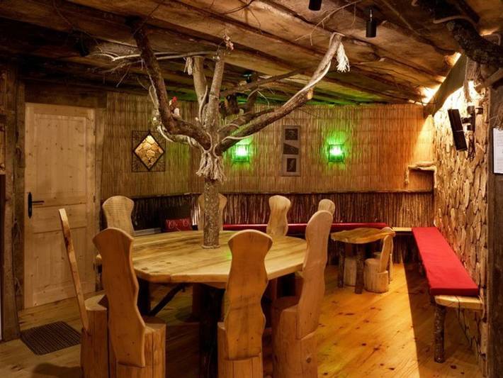 Location de vacances pour 8 personnes, avec terrasse et piscine à Dienné - 2