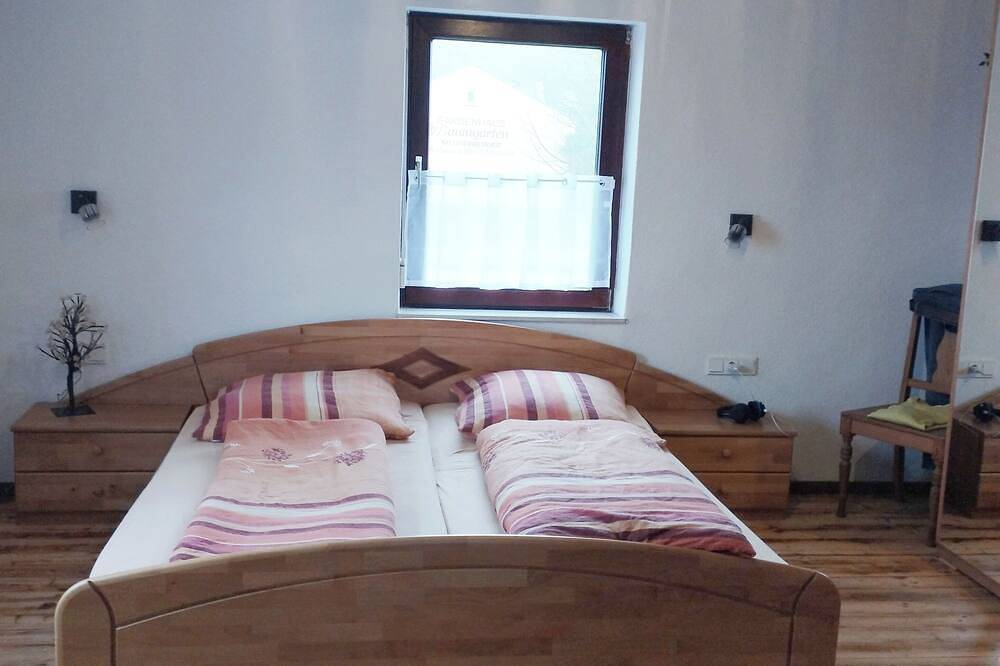 Ganze Wohnung, Ferien/ Monteur Wohnung Nikki in Argenthal, Nahetal