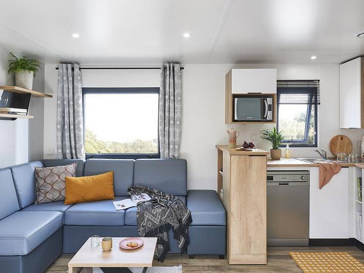 Camping pour 10 personnes, avec bassin pour enfant et piscine dans le Lot - 4