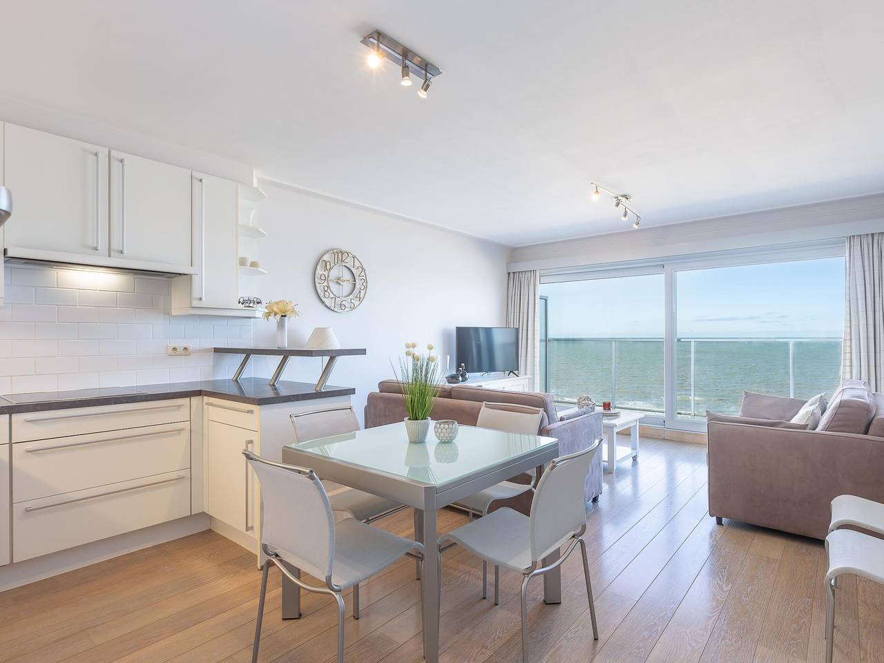 Studio avec terrasse et vue sur la mer in Middelkerke, Côte belge