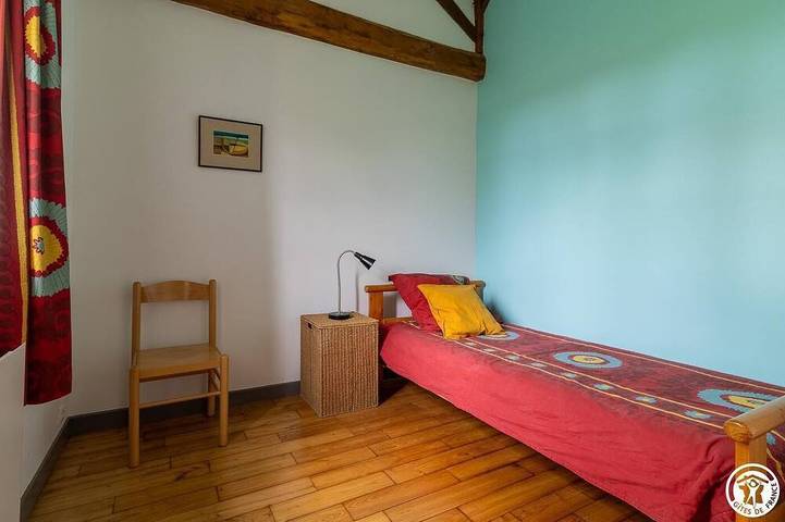 Location de vacances pour 5 personnes, avec jardin et balcon dans Ennezat - 4