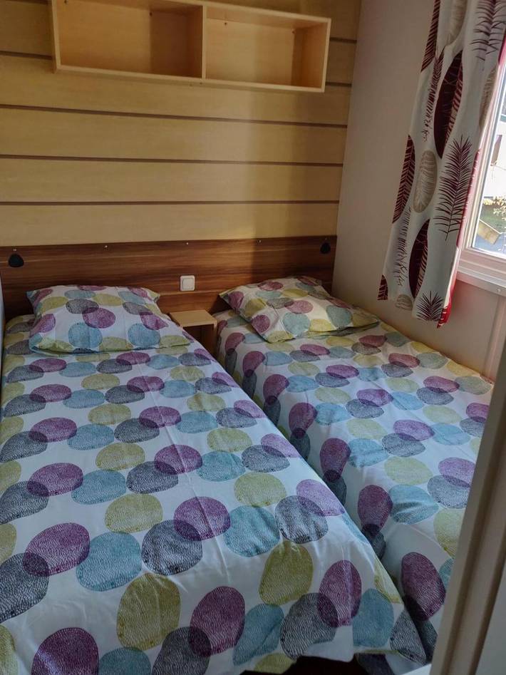 Mobil home pour 8 personnes, avec jardin à Gastes - 4