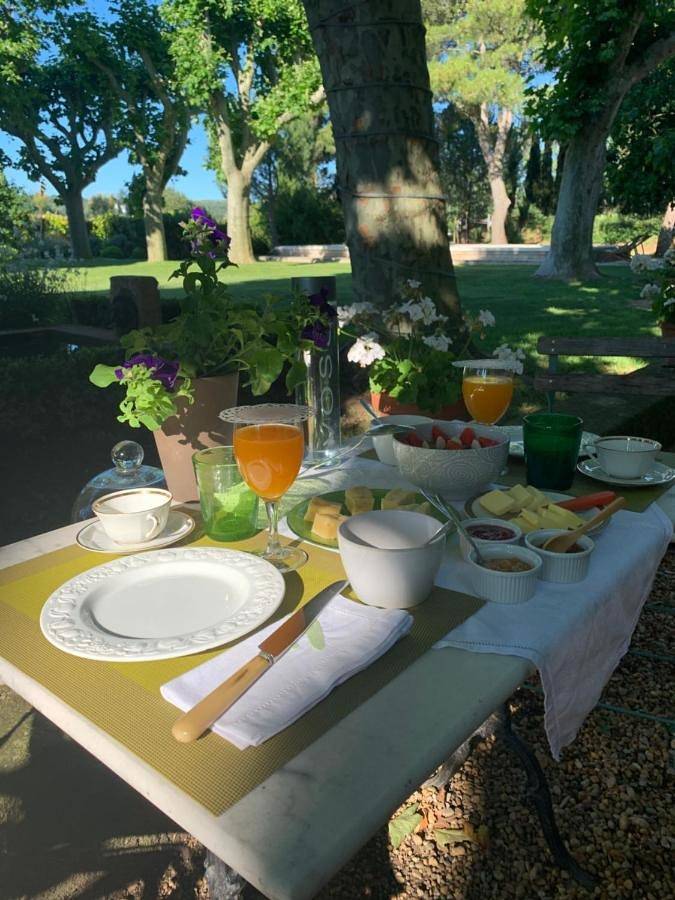 Location de vacances pour 2 personnes, avec piscine ainsi que jardin et vue à Fuveau - 4