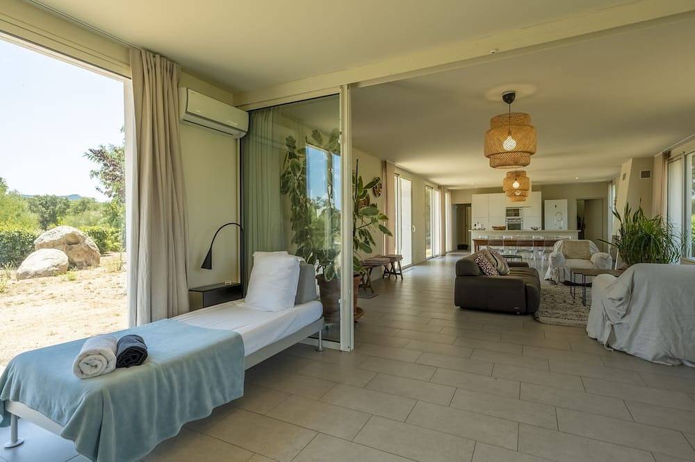 Orria - Villa Pinarellu des Architekten in Pinarellu, Zonza