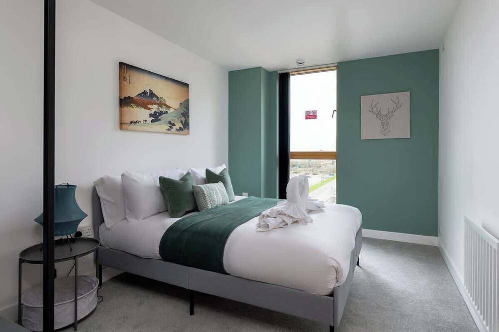 Ganze Wohnung, 2Bed | 2Bath | Parking | Walk to Centremk & Xscape in Milton Keynes, Südostengland