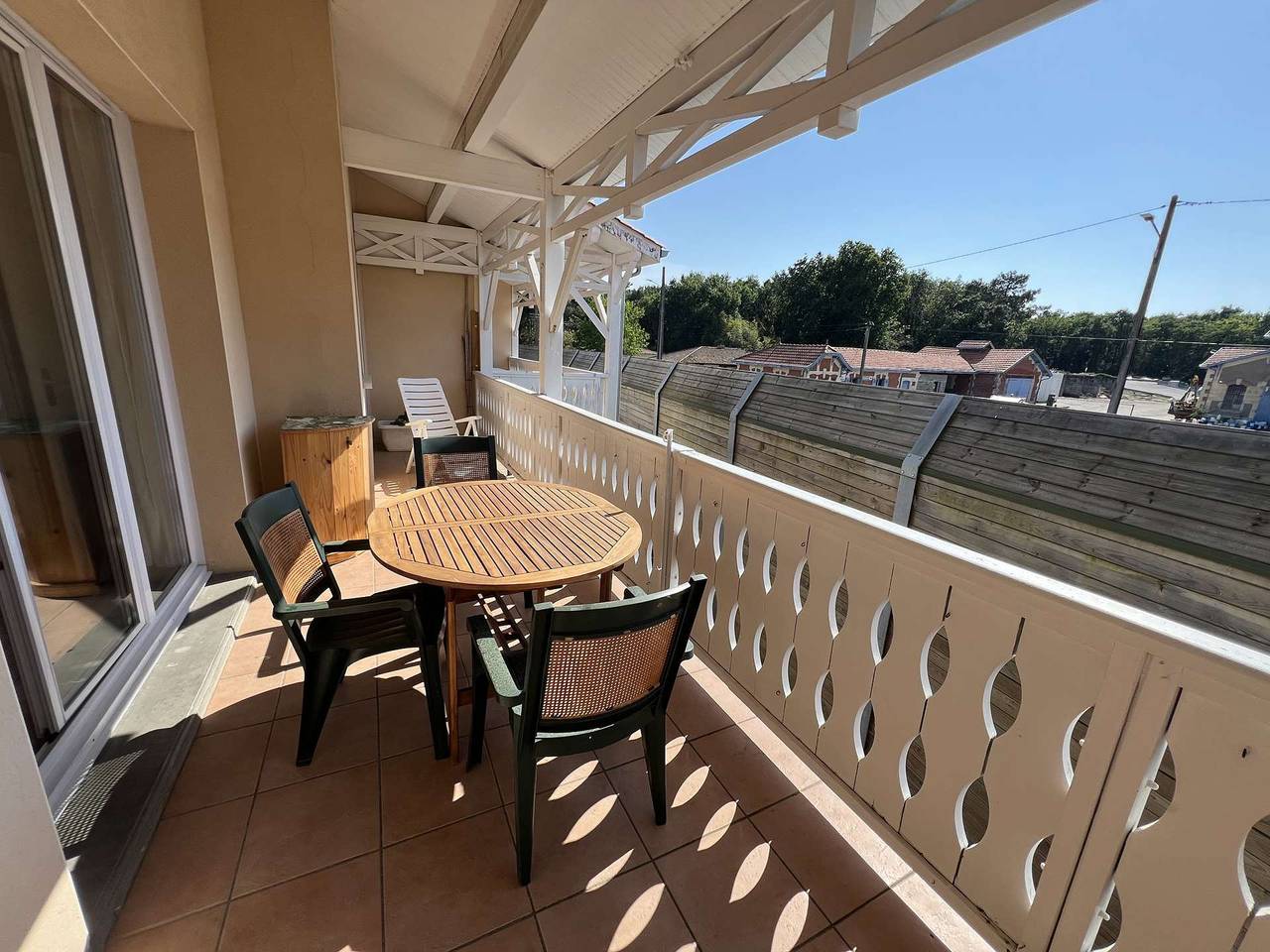Appartement de vacances entier, Appartement 5 personnes dans Résidence *** avec Piscine in Soulac-sur-Mer, Parc naturel régional du Médoc